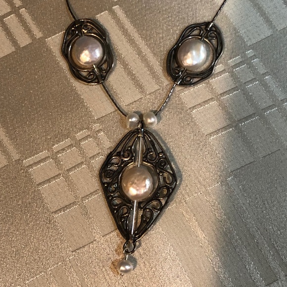 Pearl & Sterling Silver Necklace & Earrings by Israeli Artist YAM Yuval - Picture 11 of 13